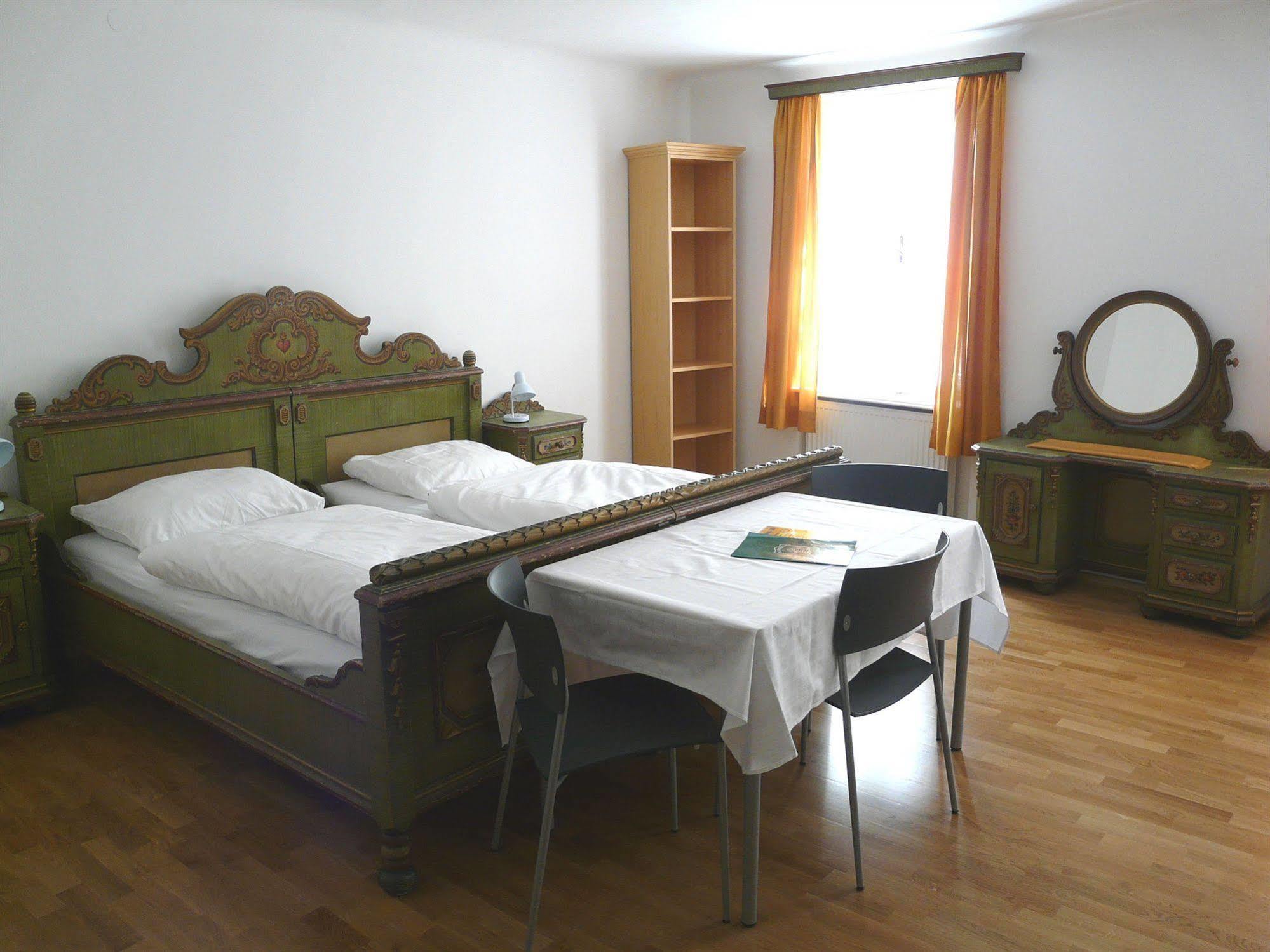 Hotel Schwarzes Roessl Salisburgo